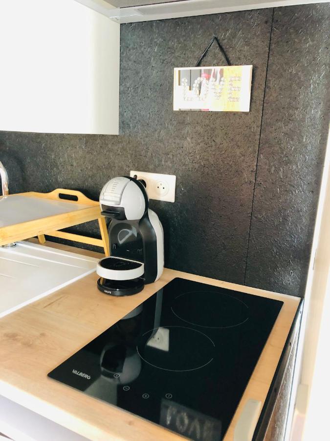 Mini Love Room Jacuzzi Privatif Urimenil Exteriör bild